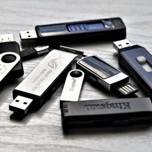 pendrive-generico.jpg